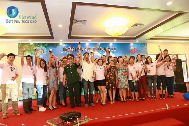 to-chuc-hop-khoa-nguyen-trai-vietwind-event-37