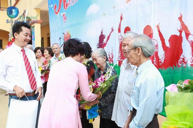 to-chuc-hop-khoa-nguyen-trai-vietwind-event-9
