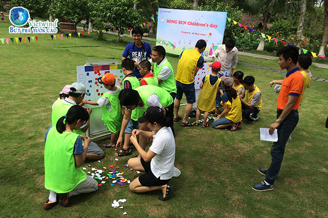 cong-ty-to-chuc-su-kien-ngay-hoi-gia-dinh-bong-sen-hoat-dong-team-building