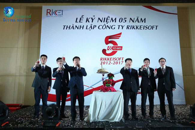 to-chuc-le-ky-niem-thanh-lap-rikkeisoft11