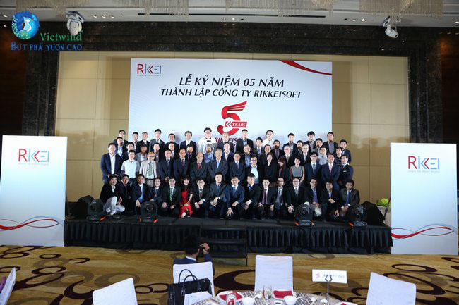 to-chuc-le-ky-niem-thanh-lap-rikkeisoft18
